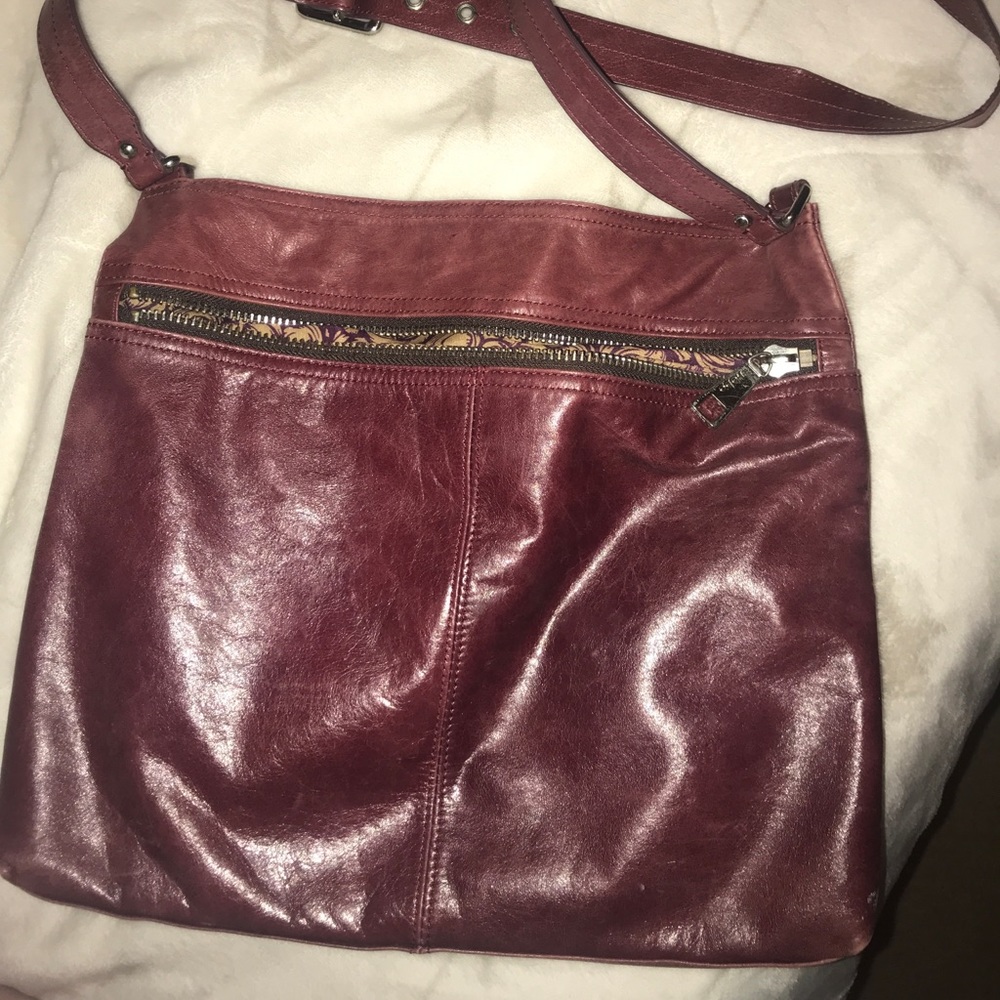 HOBO maroon leather crossbody purse. EUC